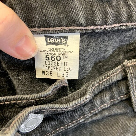 Vintage Levi's Jeans Men's 38x32 Black Dark Wash 90's 560 Loose Fit Tapered Leg - Picture 4 of 11